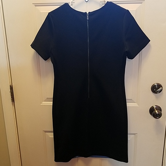 ** 2 / $15 ** Dress Size Medium - Picture 2 of 4